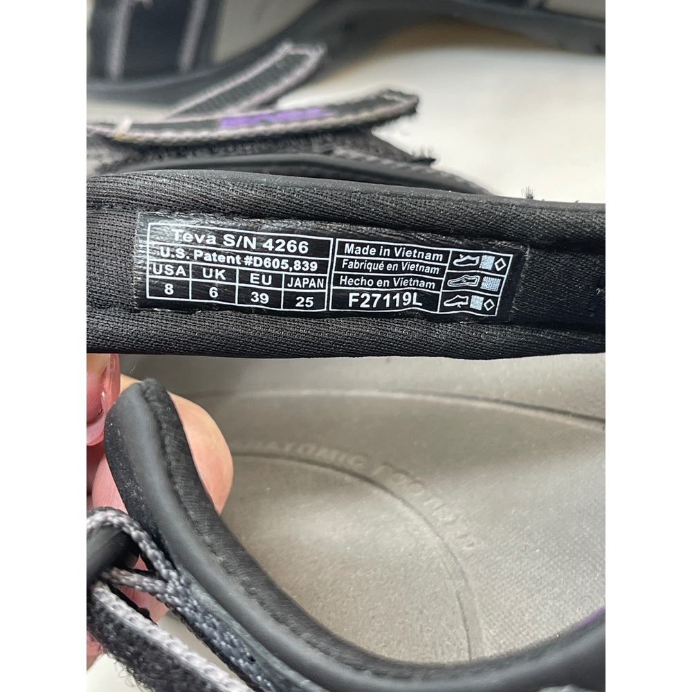 Teva Tirra Sandals Womens 9 Grey Purple Excellent Strappy Hiking Sport Water - Picture 10 of 10